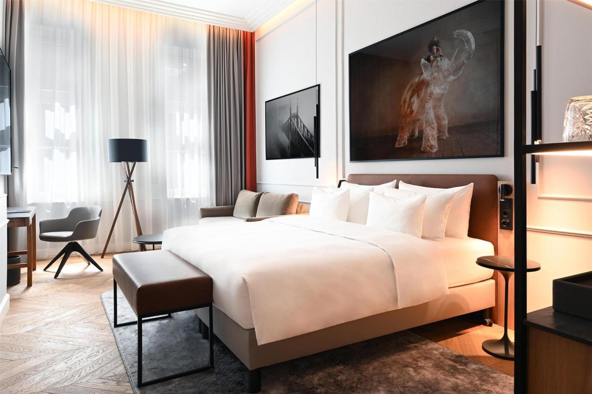 Radisson Collection Hotel, Basilica Budapest Bagian luar foto